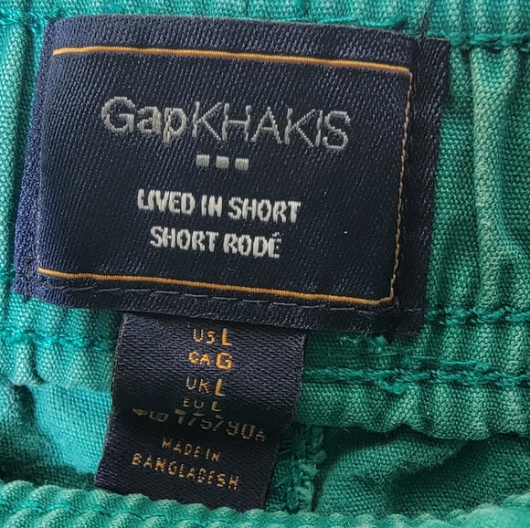 4/$25 GAP Khakis Men's Green Shorts Large - Picture 3 of 5